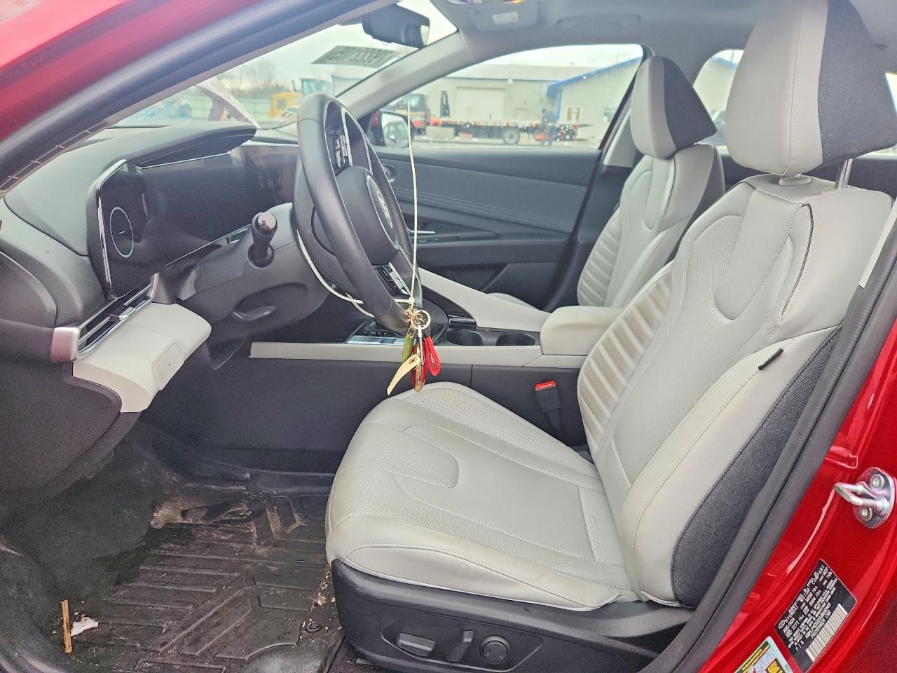 2025 HYUNDAI ELANTRA LIMITED photo 7