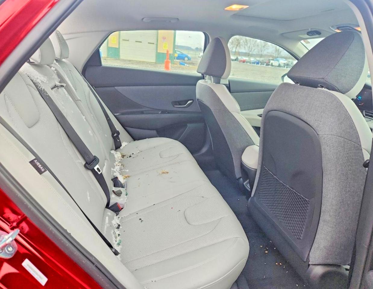 2025 HYUNDAI ELANTRA LIMITED photo 10