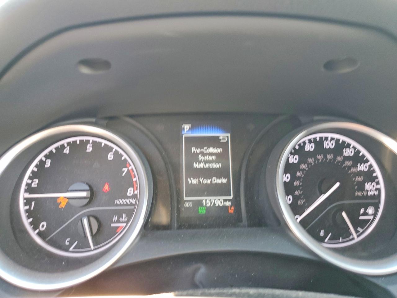 2022 TOYOTA CAMRY LE photo 9