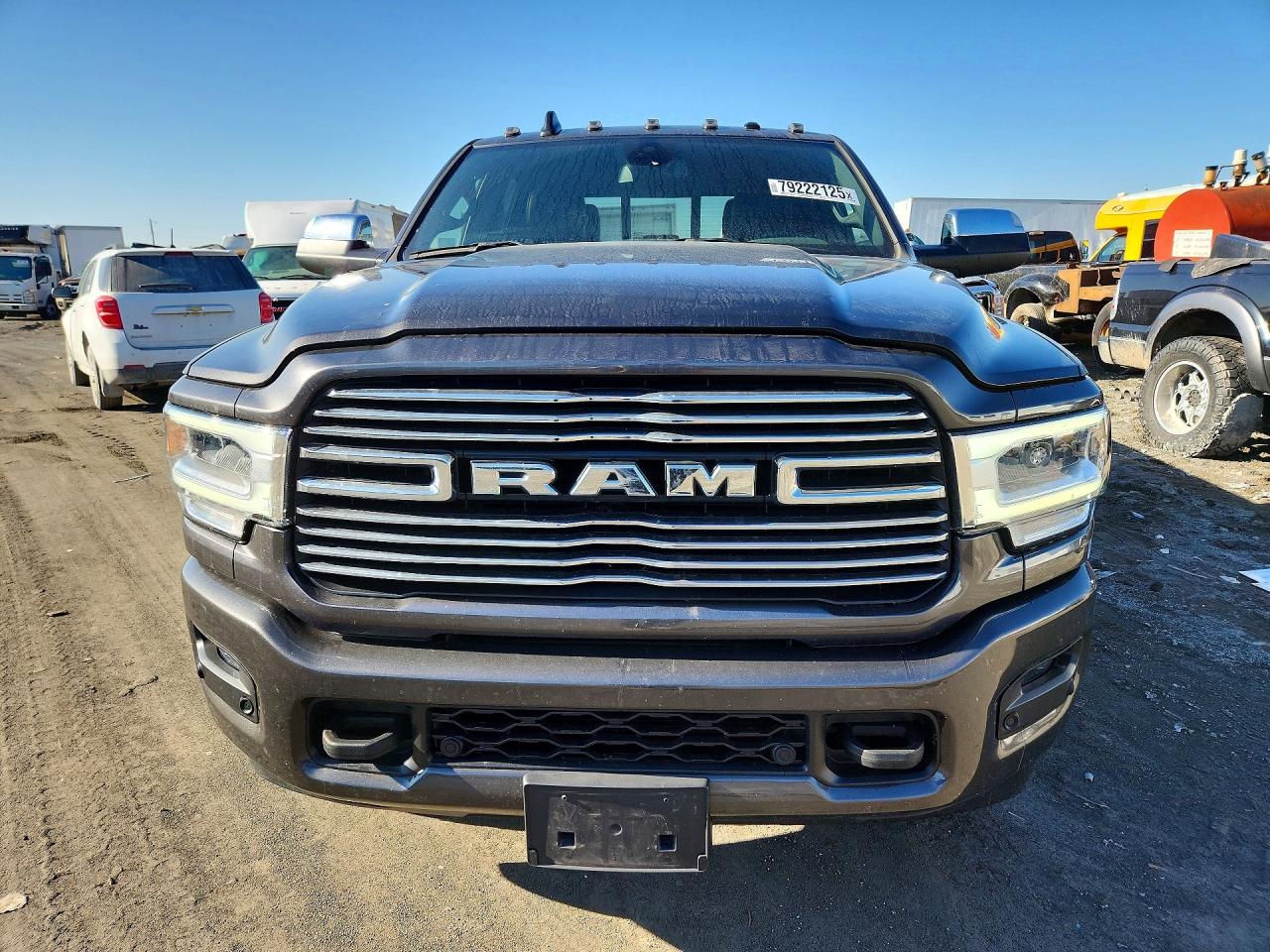 2022 RAM 3500 LARAMIE photo 5