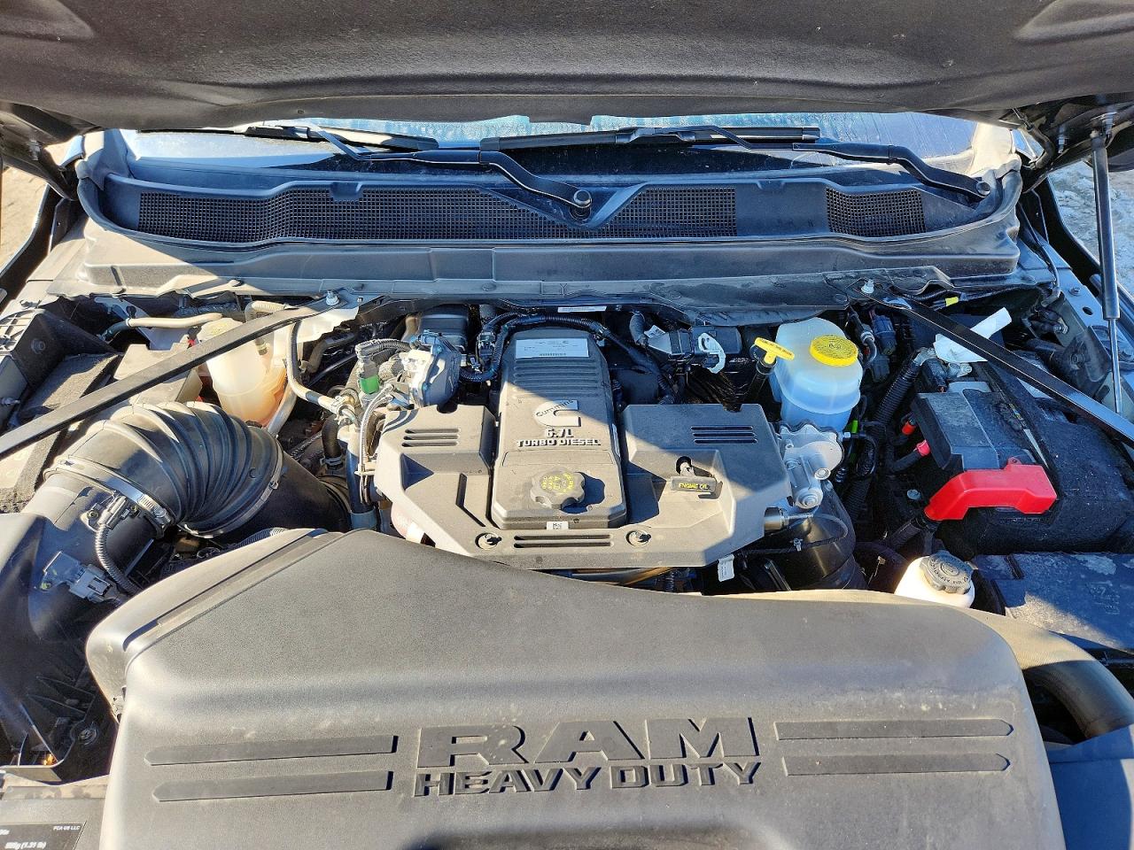2022 RAM 3500 LARAMIE photo 11