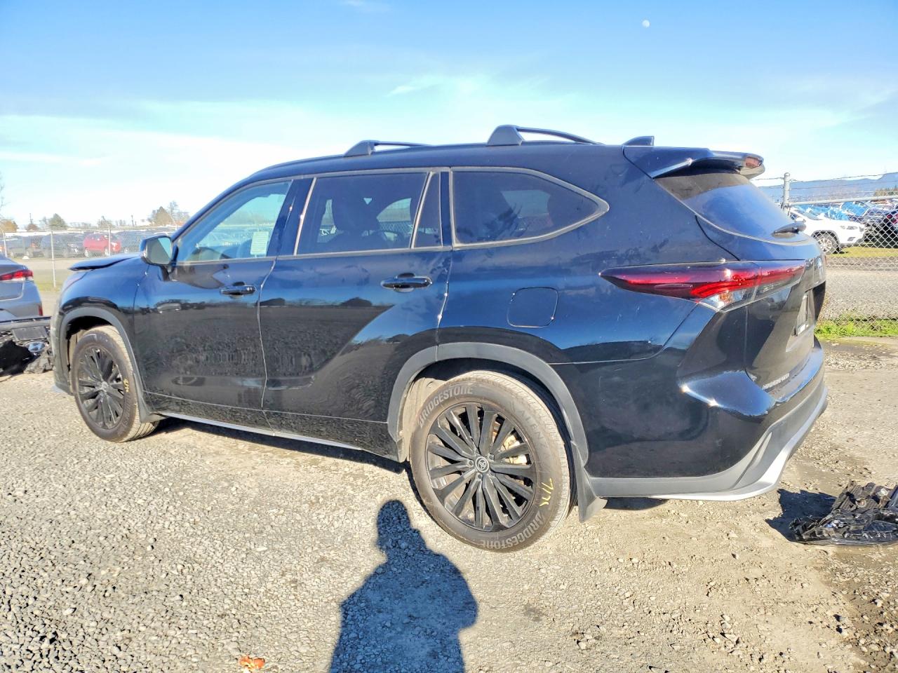 2024 TOYOTA HIGHLANDER XSE photo 4