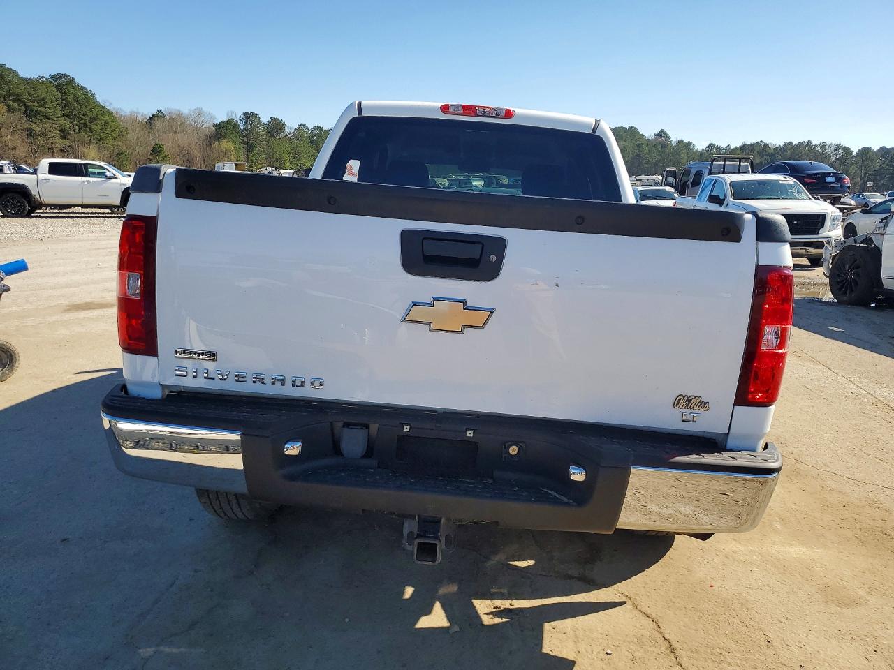 2010 CHEVROLET SILVERADO C1500 LT photo 6