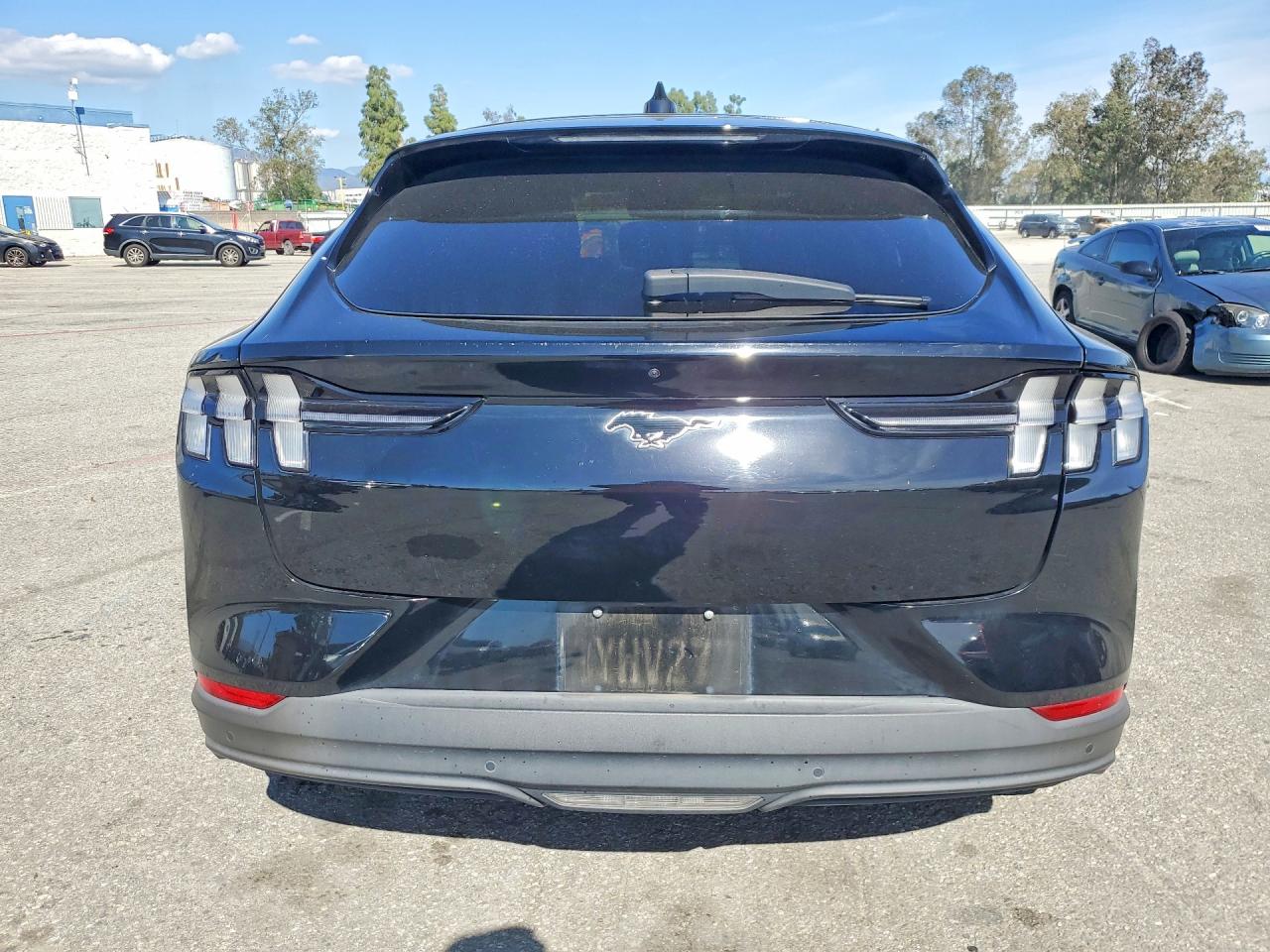 2021 FORD MUSTANG MACH-E SELECT photo 11