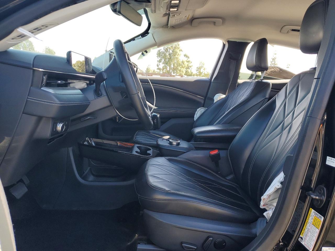 2021 FORD MUSTANG MACH-E SELECT photo 13