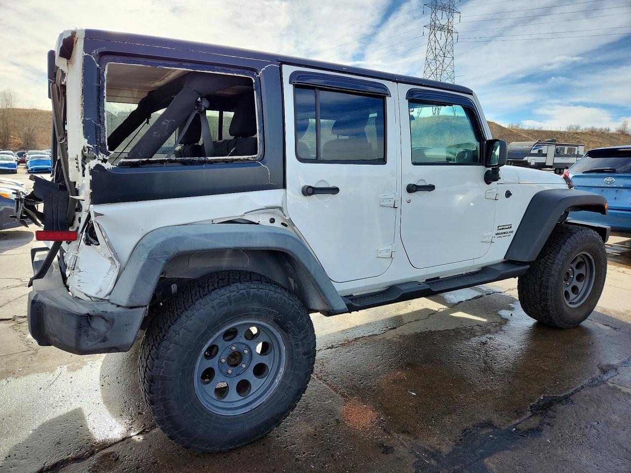 2012 JEEP WRANGLER UNLIMITED SPORT photo 3