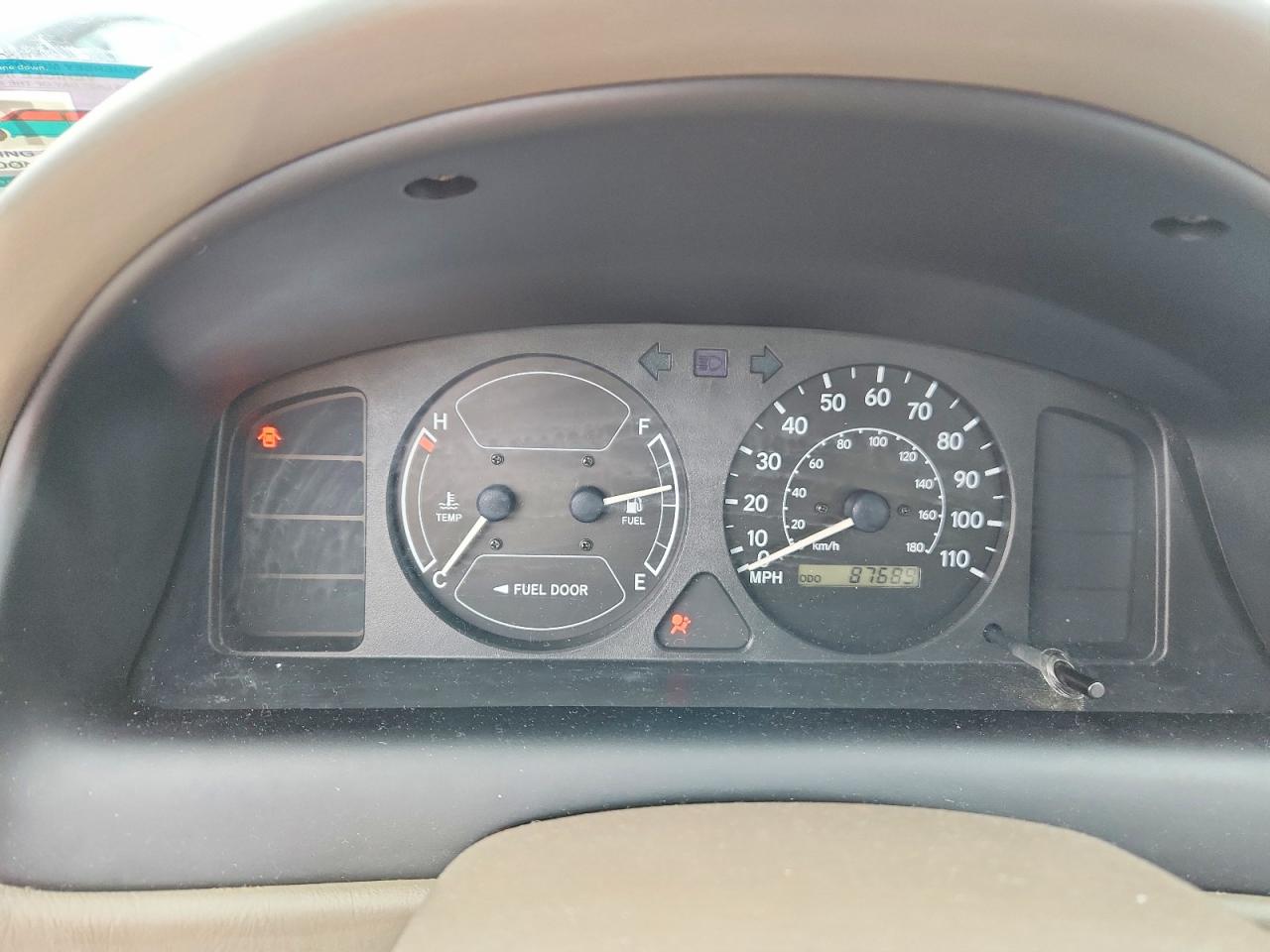 2000 TOYOTA COROLLA VE photo 9