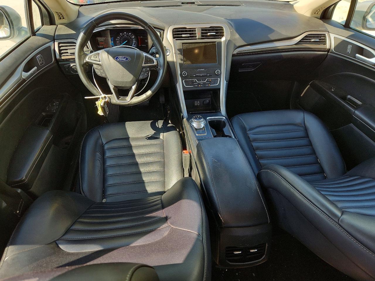 2019 FORD FUSION SEL photo 22