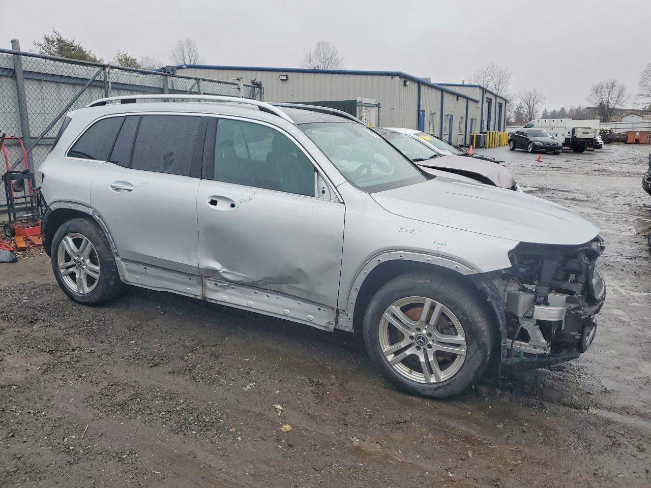 2020 MERCEDES-BENZ GLB 250 4MATIC photo 7