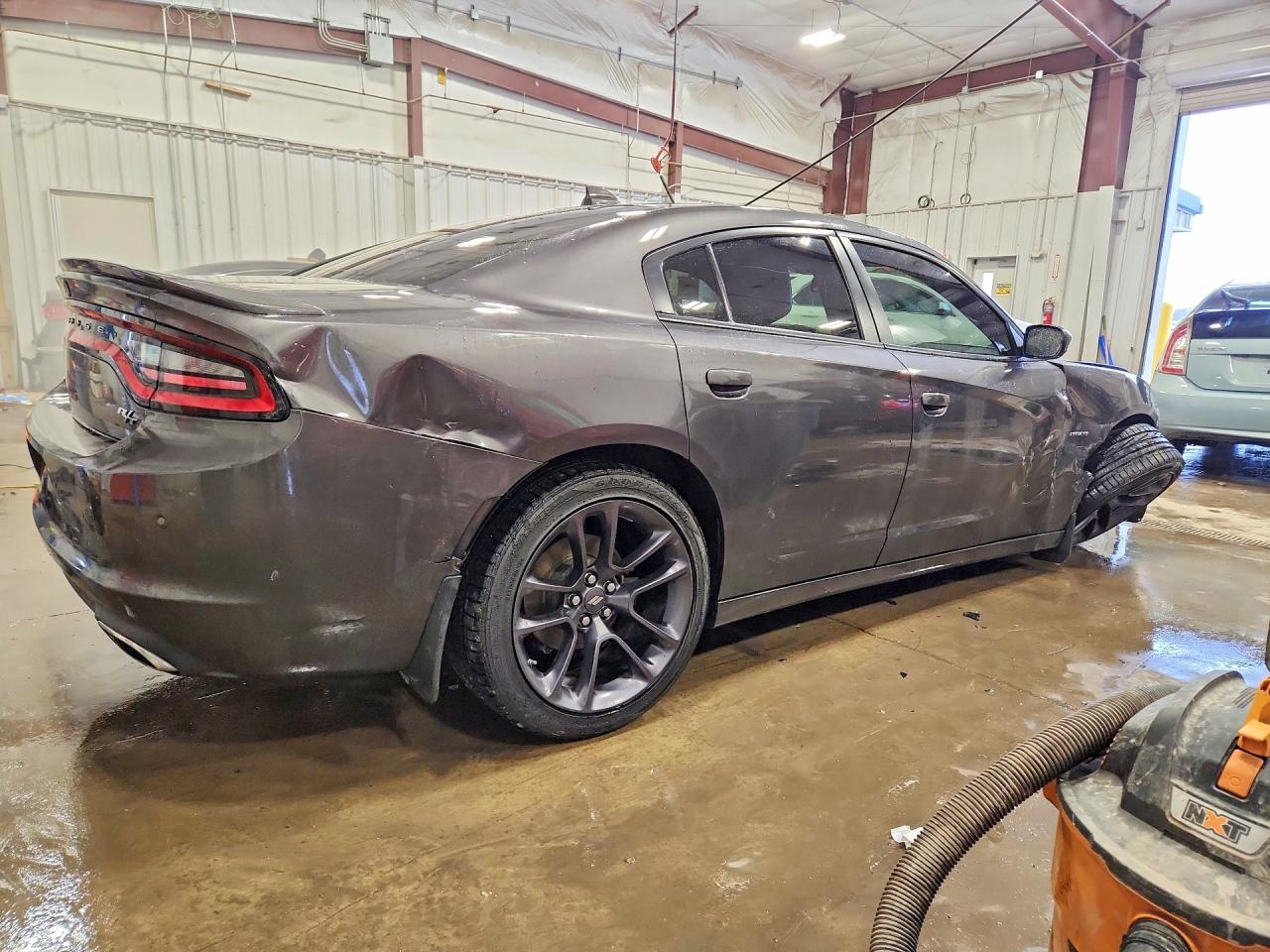 2017 DODGE CHARGER R photo 7