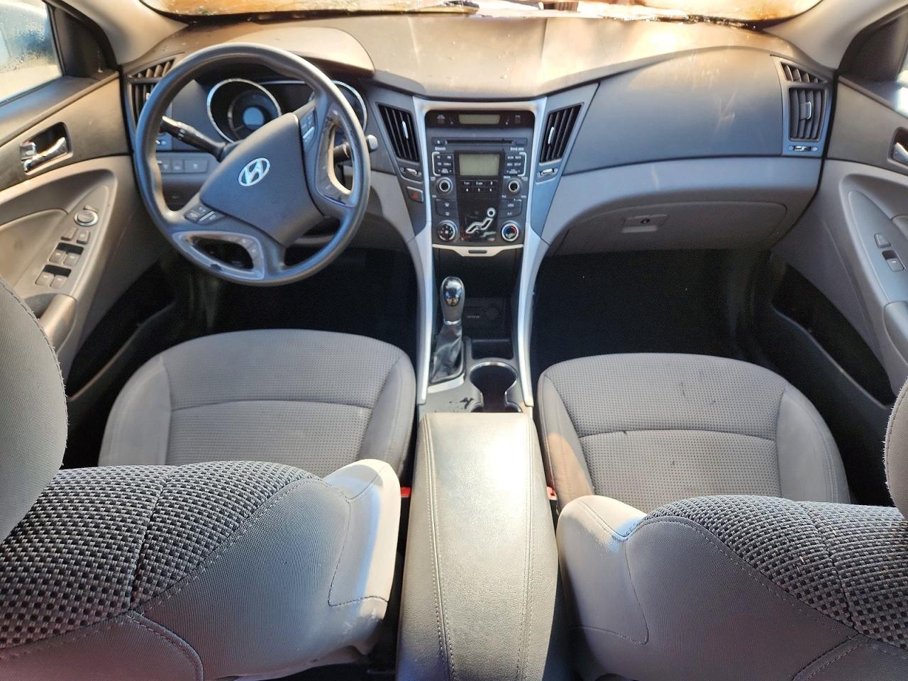 2011 HYUNDAI SONATA GLS photo 8