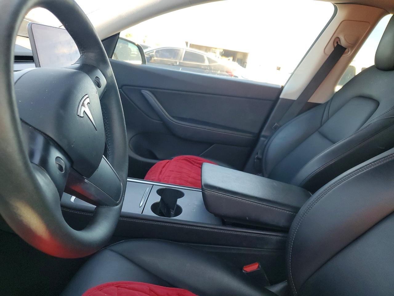 2021 TESLA MODEL Y photo 8
