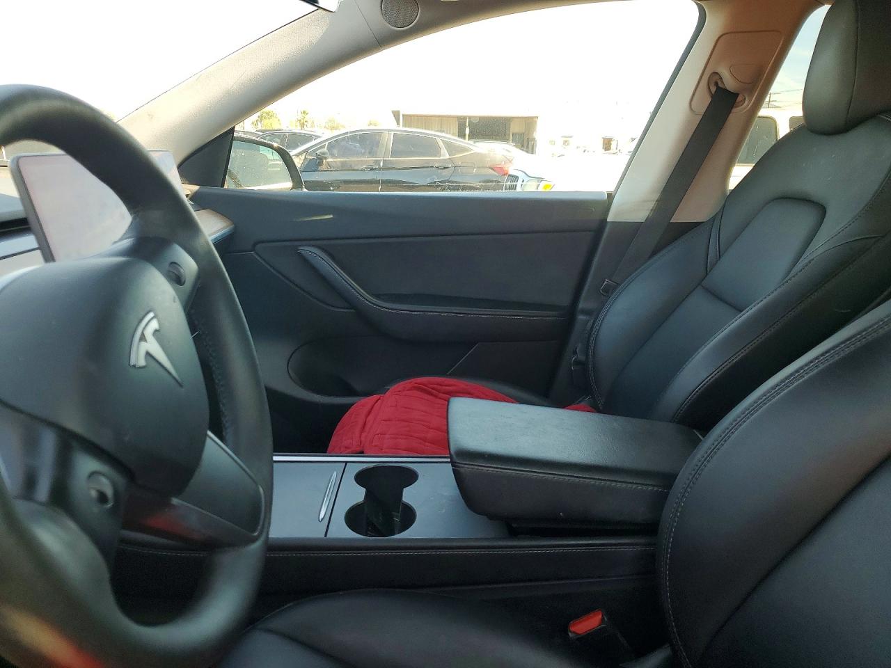 2021 TESLA MODEL Y photo 7