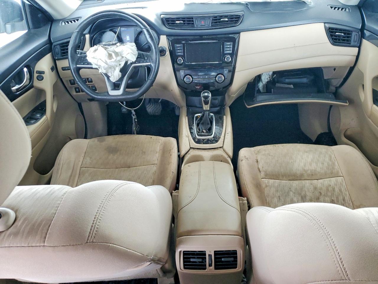 2018 NISSAN ROGUE SV photo 8