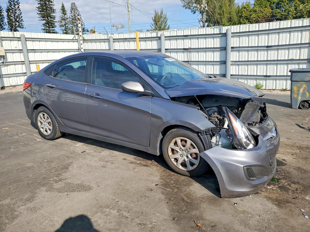 2014 HYUNDAI ACCENT GLS photo 10