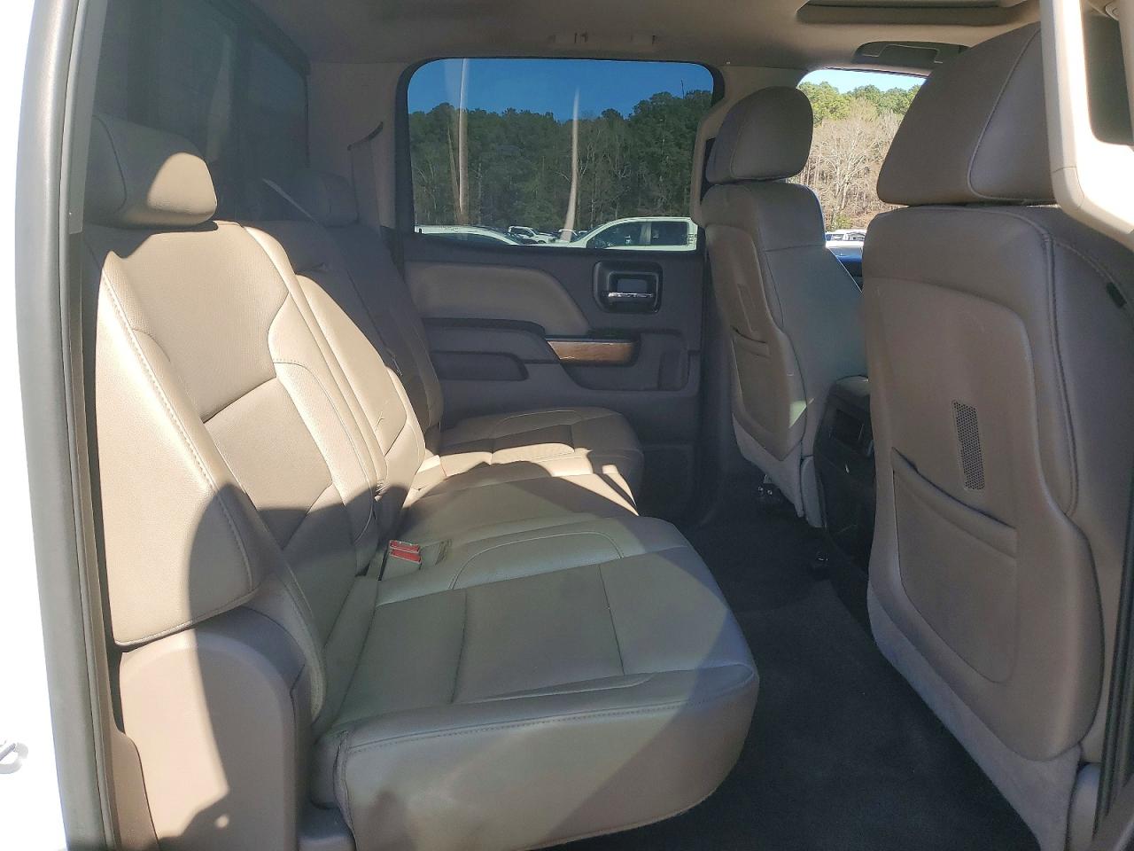 2015 CHEVROLET SILVERADO K3500 LTZ photo 19
