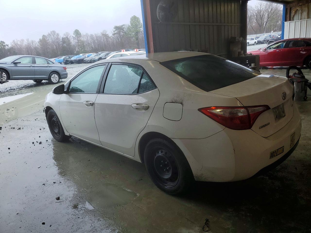 2016 TOYOTA COROLLA LE photo 4