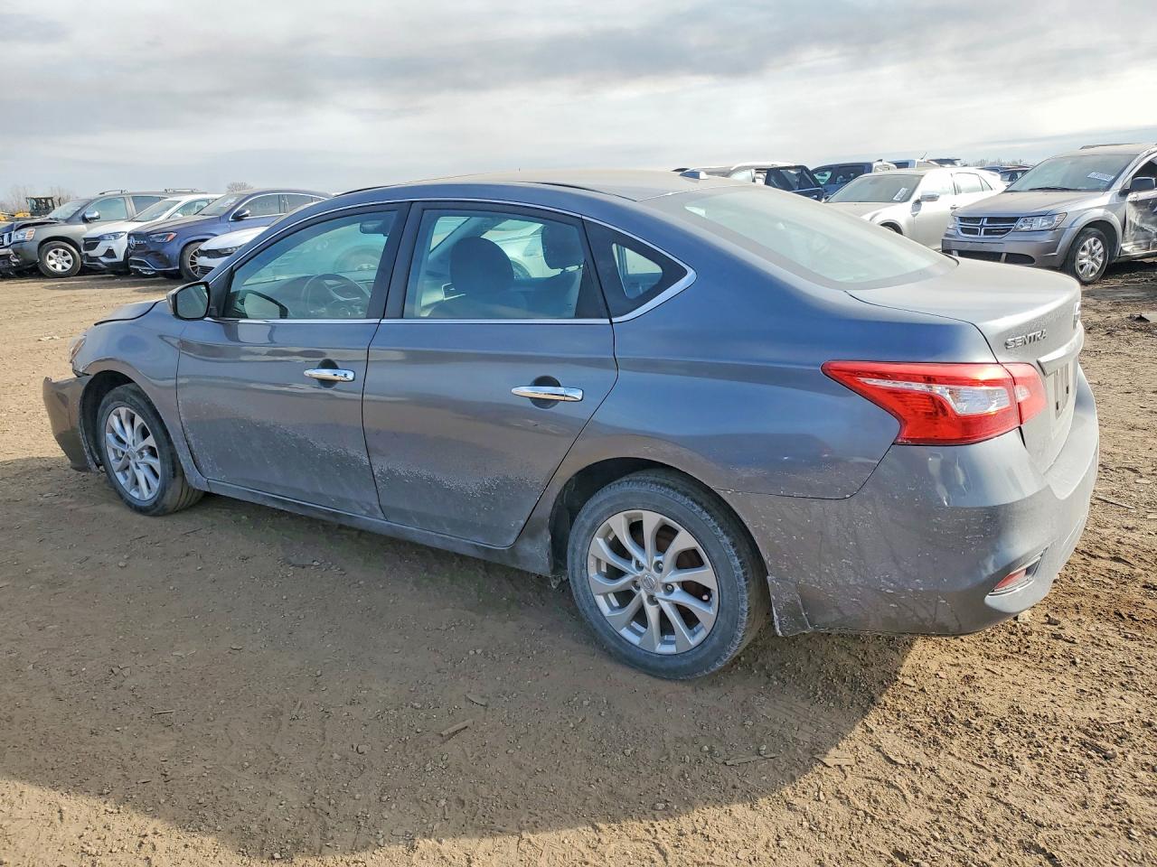 2018 NISSAN SENTRA SV photo 2