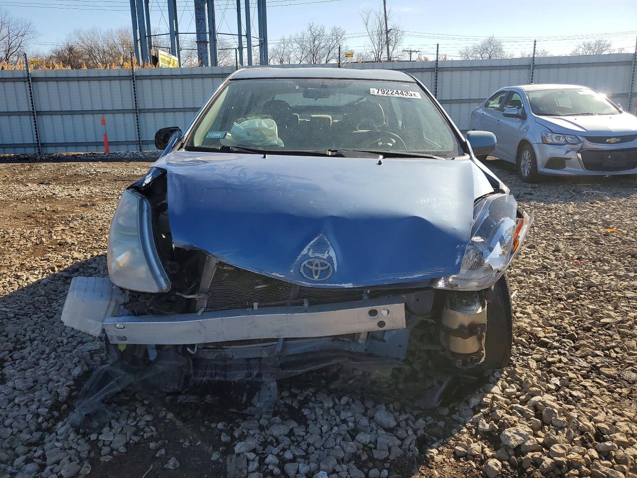 2009 TOYOTA PRIUS BASE photo 9
