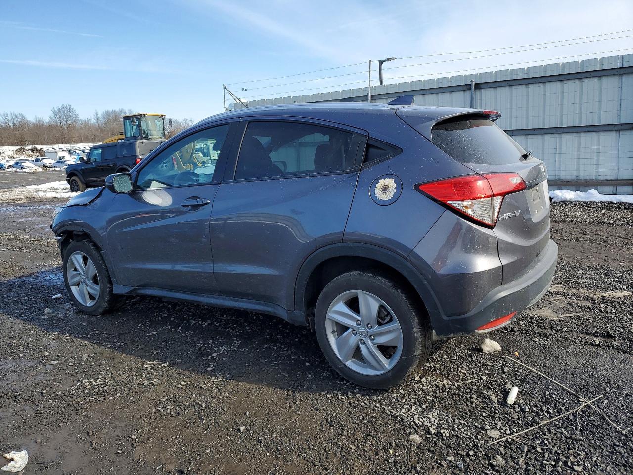 2019 HONDA HR-V EX photo 3