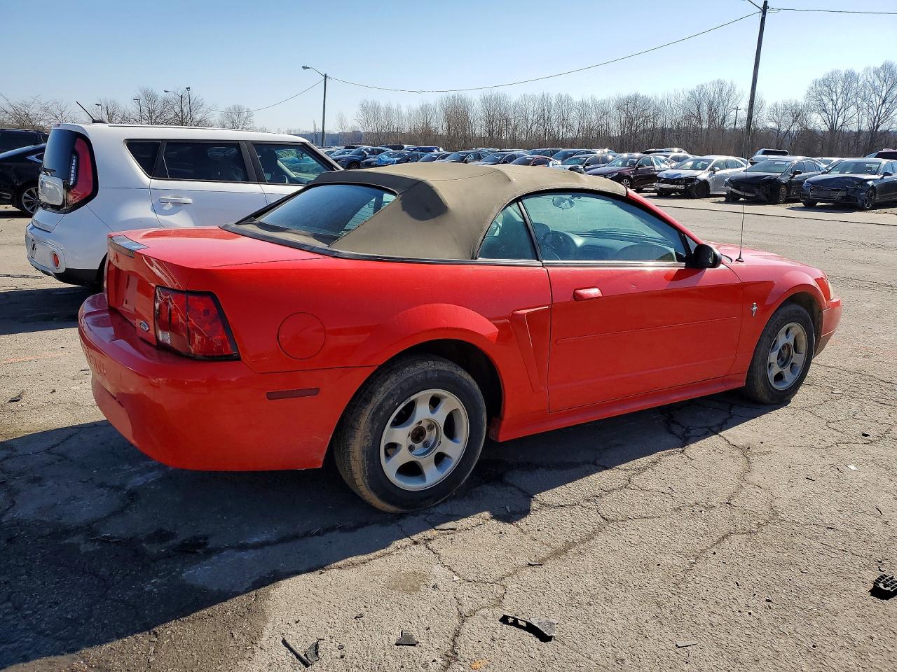 2001 FORD MUSTANG photo 3