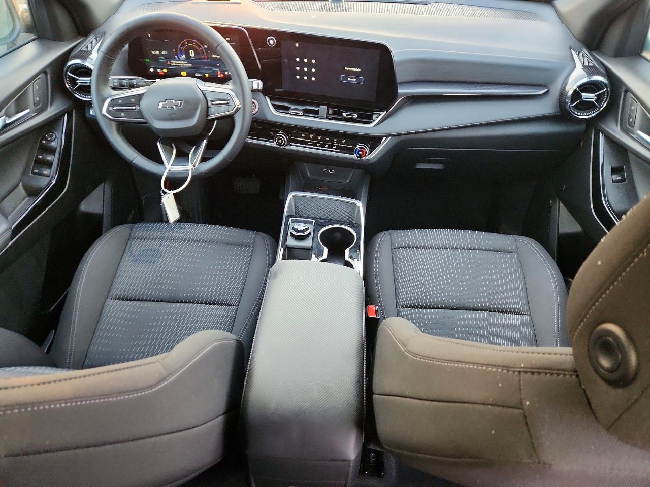 2026 CHEVROLET EQUINOX LT photo 15
