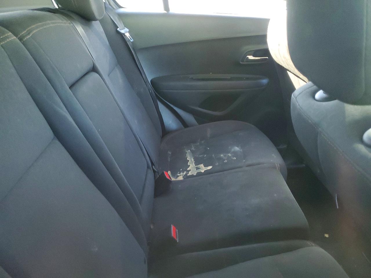 2019 CHEVROLET TRAX LS photo 10