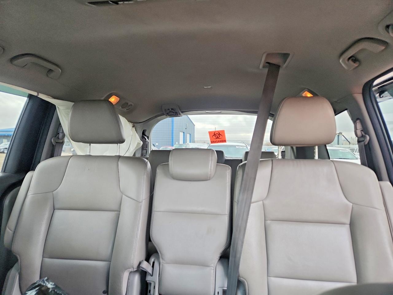 2014 HONDA ODYSSEY EXL photo 10