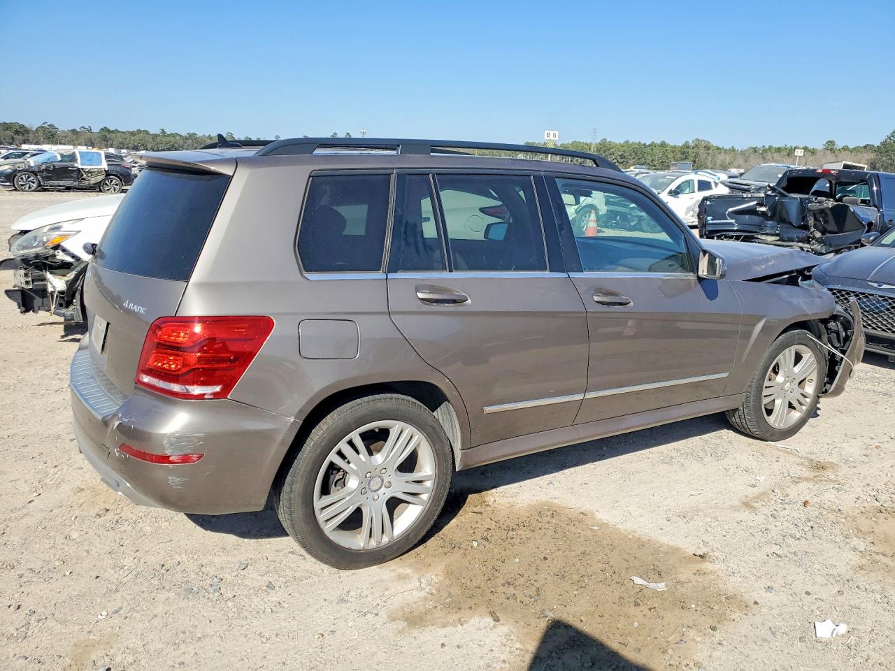 2014 MERCEDES-BENZ GLK 350 4MATIC photo 3