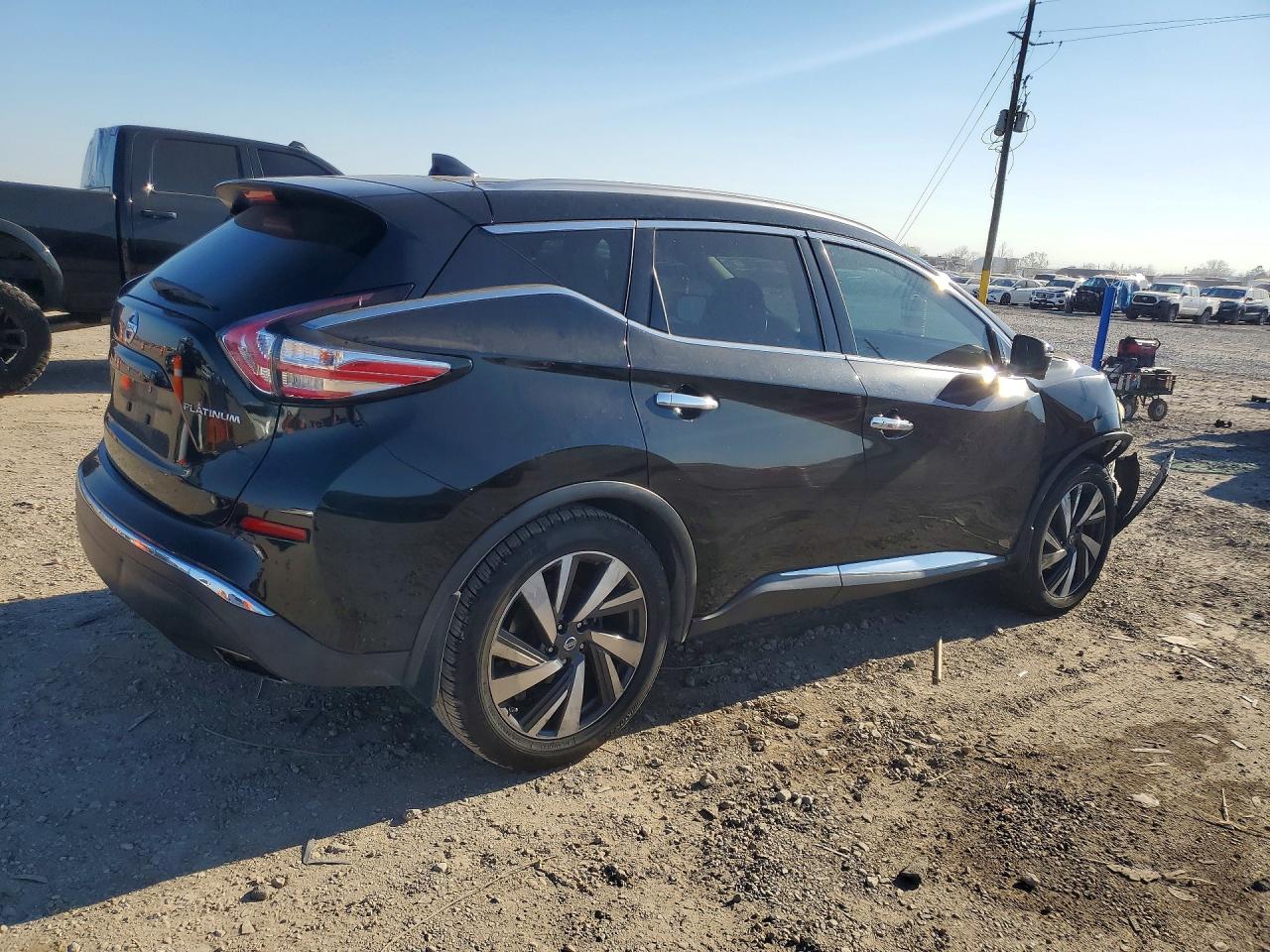 2017 NISSAN MURANO PLATINUM photo 5