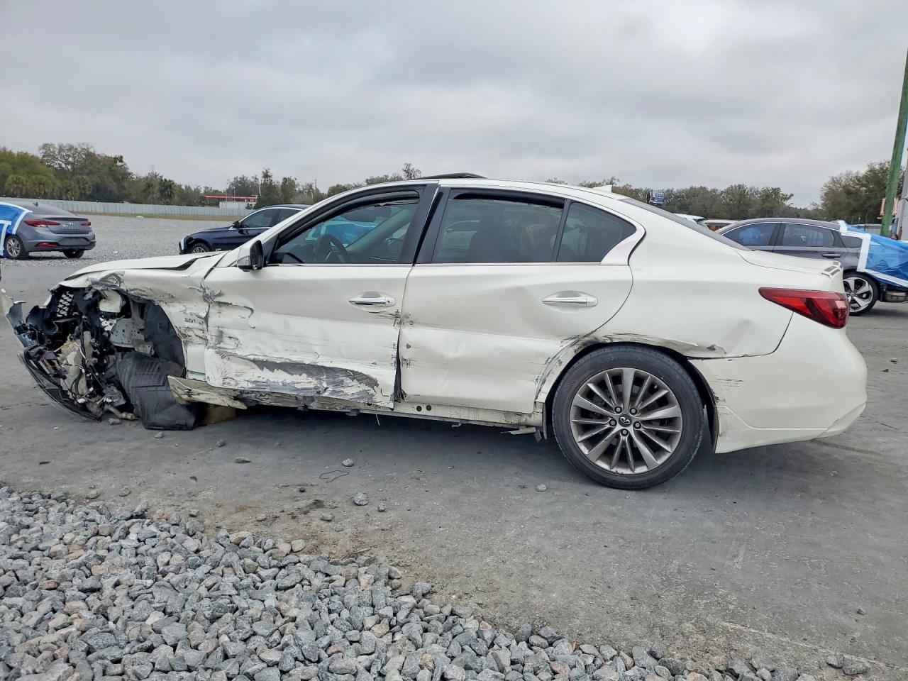 2018 INFINITI Q50 3.0T LUXE photo 4