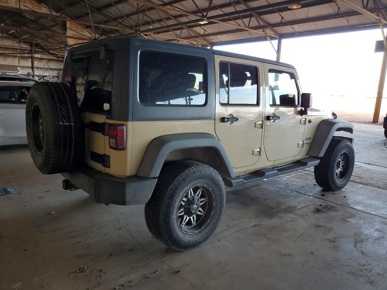 2011 JEEP WRANGLER UNLIMITED SPORT photo 3