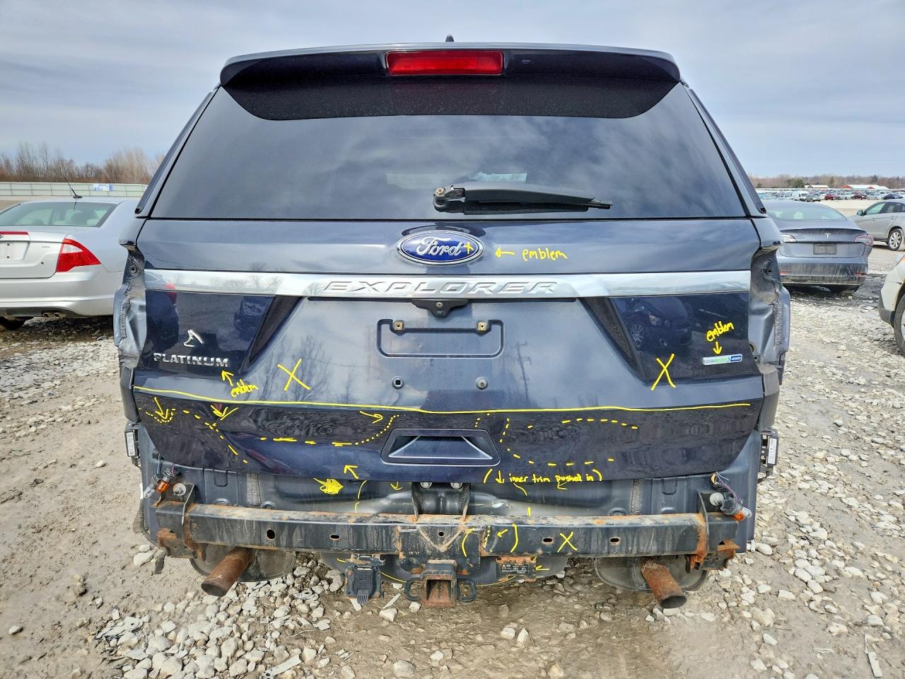 2017 FORD EXPLORER PLATINUM photo 6