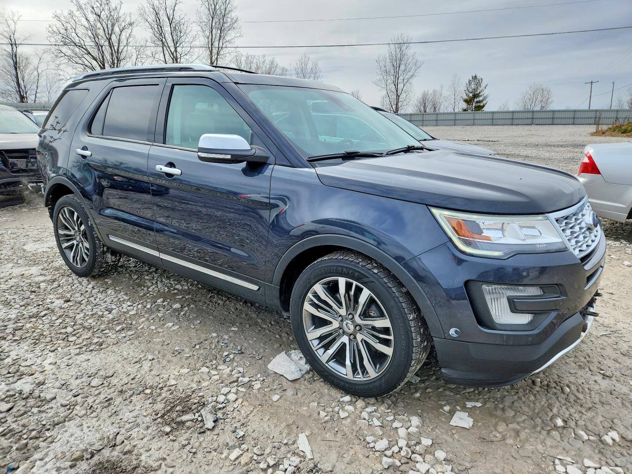 2017 FORD EXPLORER PLATINUM photo 4