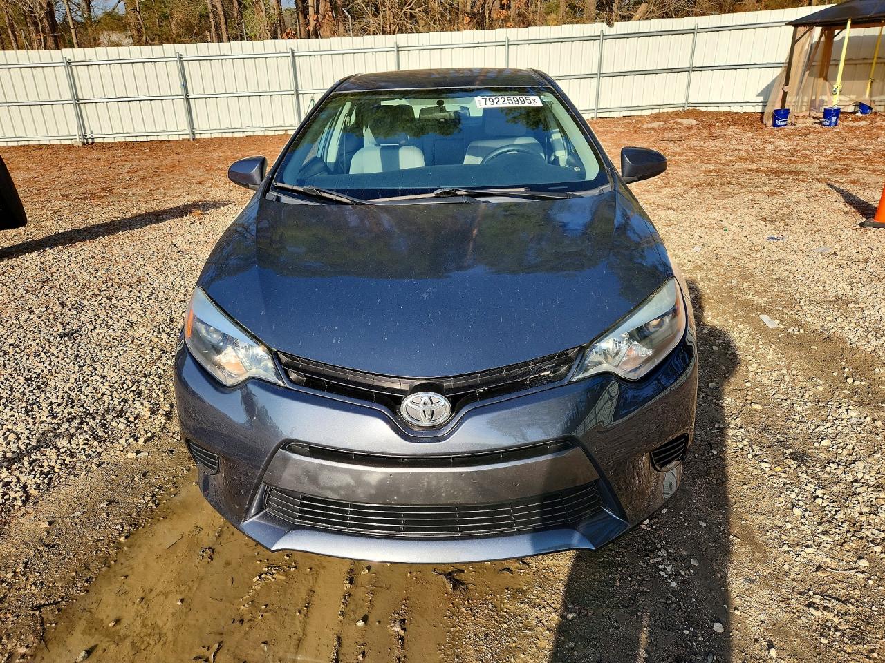 2016 TOYOTA COROLLA LE photo 5