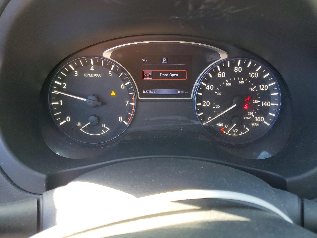 2017 NISSAN ALTIMA 2.5 SR photo 9
