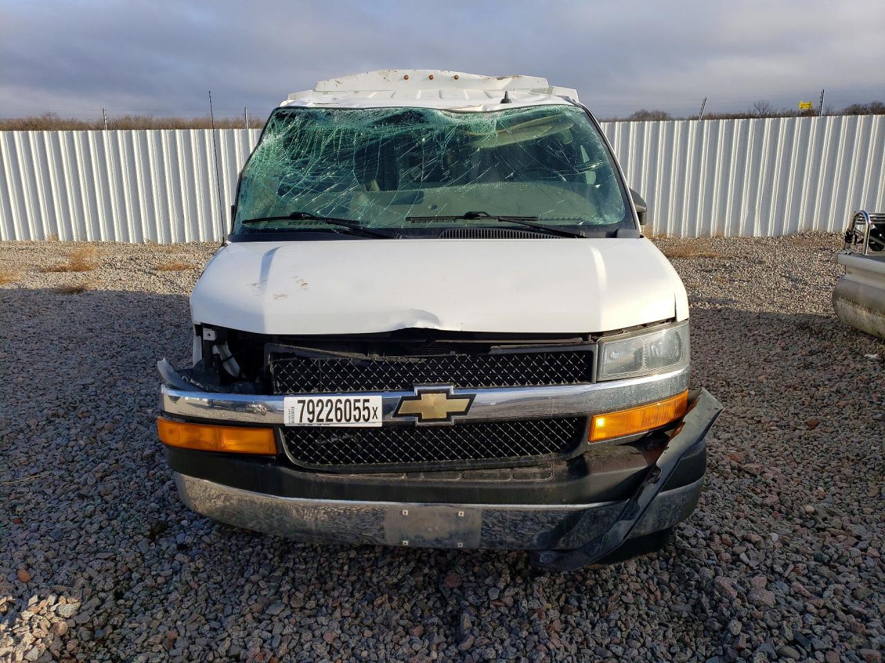 2021 CHEVROLET EXPRESS UTILITY / SERVICE TRUCK photo 5