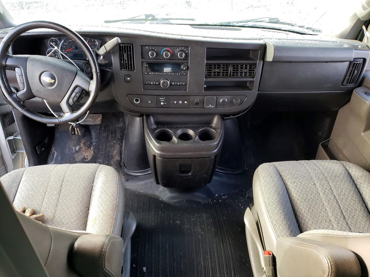 2021 CHEVROLET EXPRESS UTILITY / SERVICE TRUCK photo 8