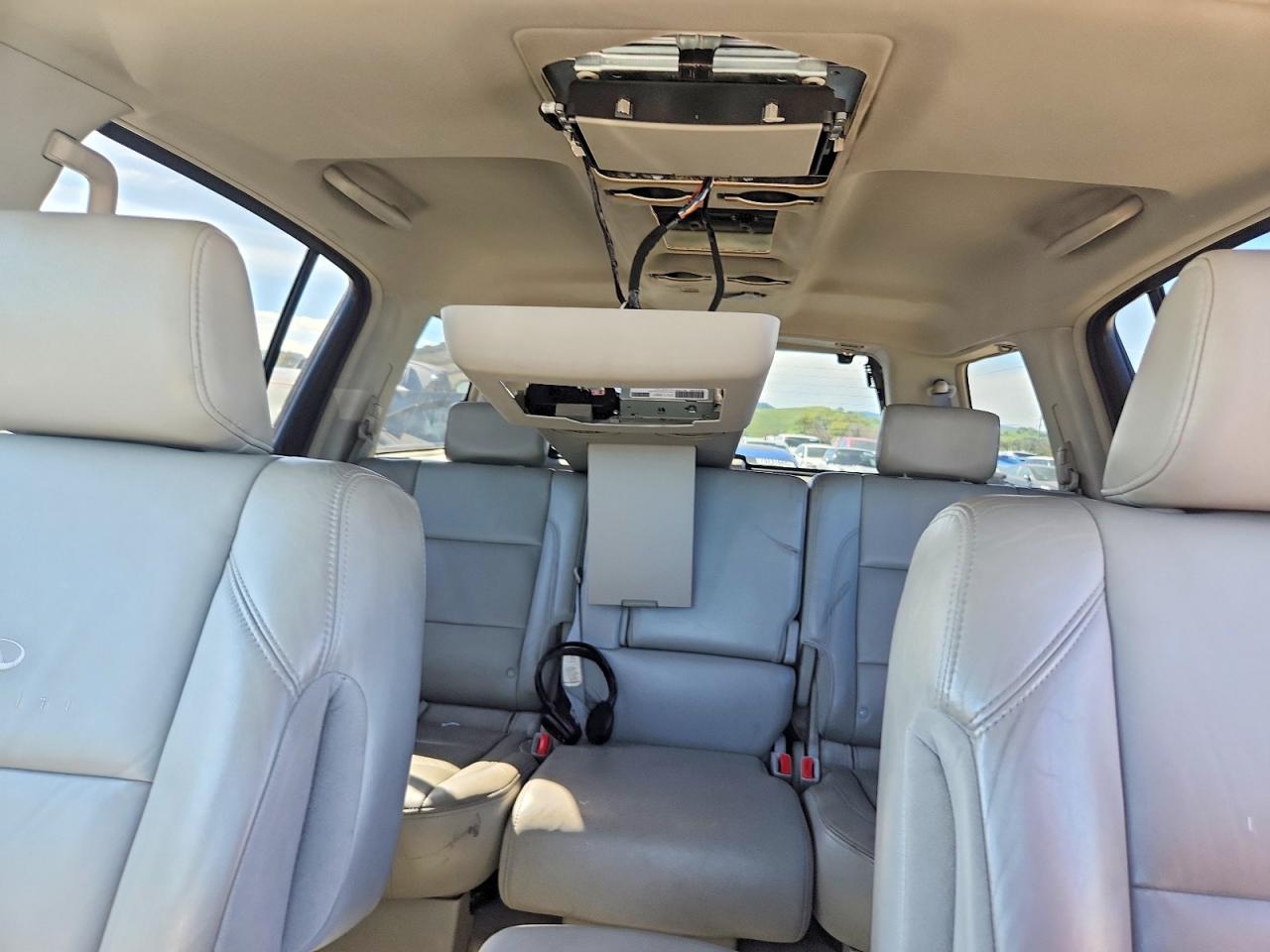 2008 INFINITI QX56 BASE photo 19