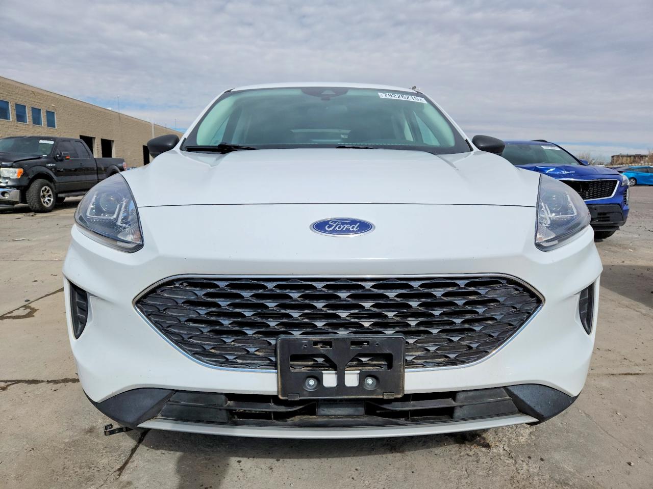 2022 FORD ESCAPE SE photo 9