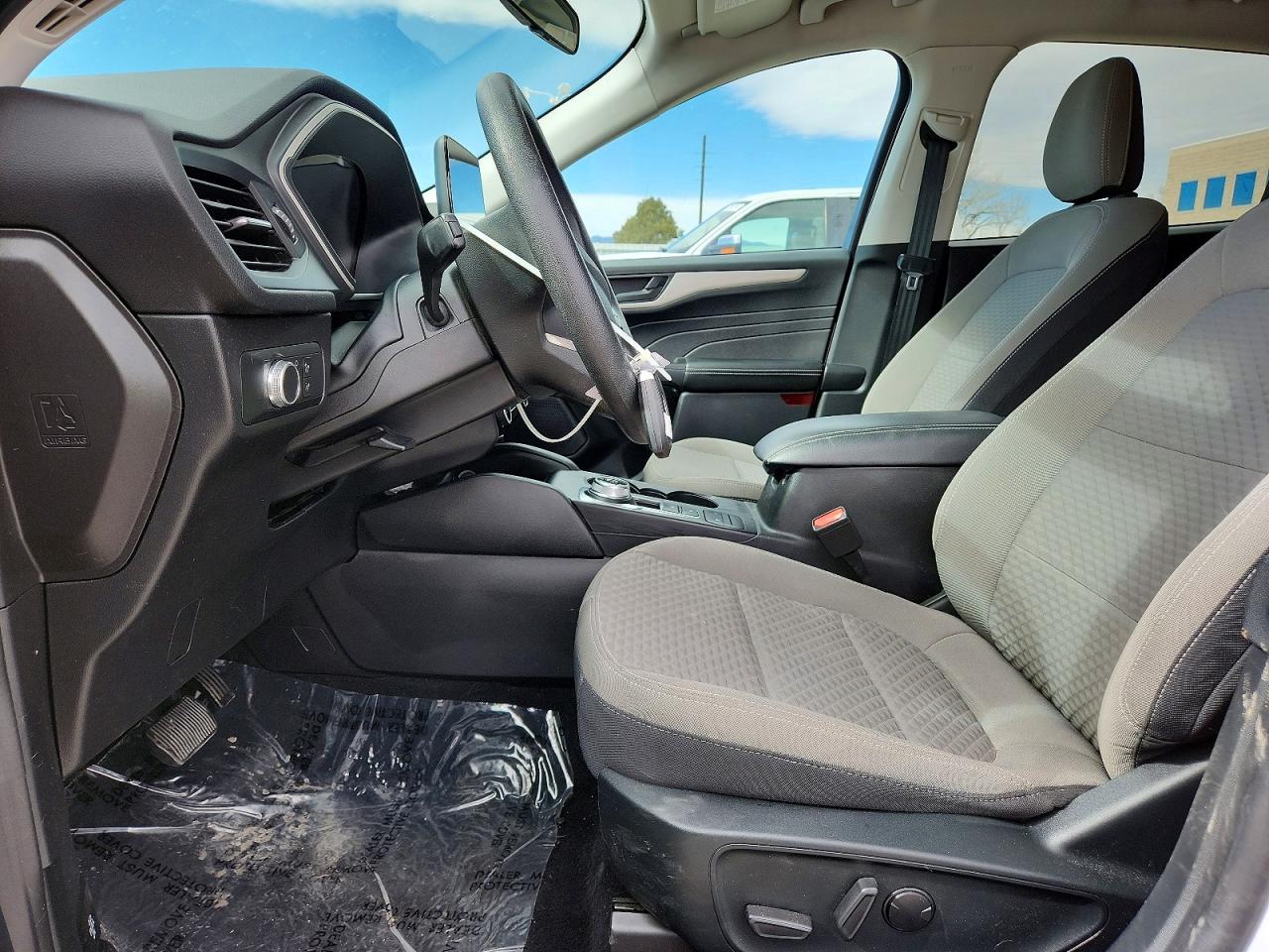 2022 FORD ESCAPE SE photo 13