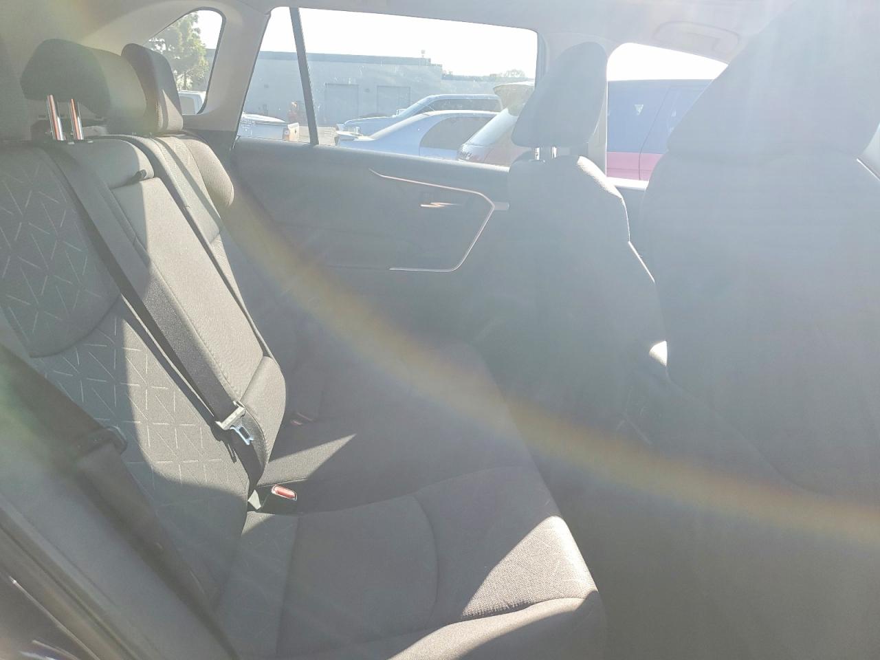 2024 TOYOTA RAV4 XLE photo 10