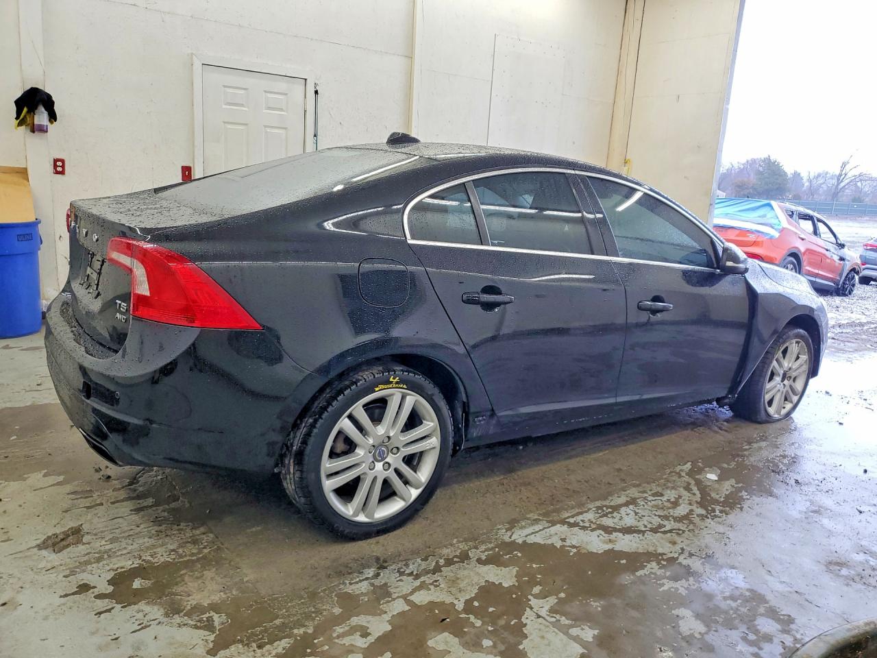 2016 VOLVO S60 photo 5