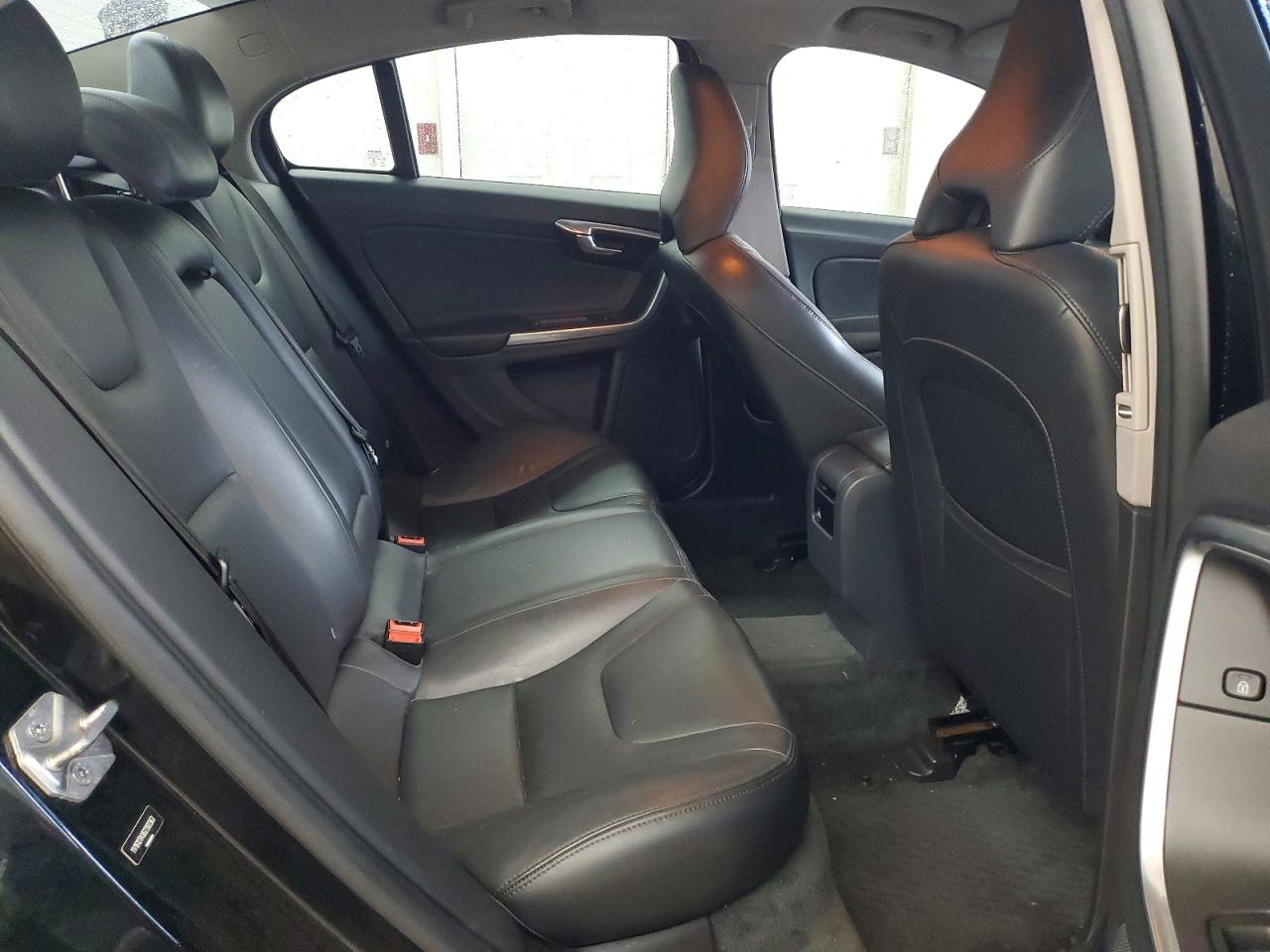 2016 VOLVO S60 photo 19