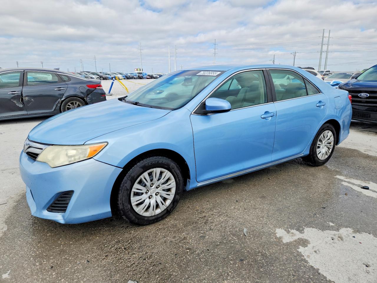 2013 TOYOTA CAMRY