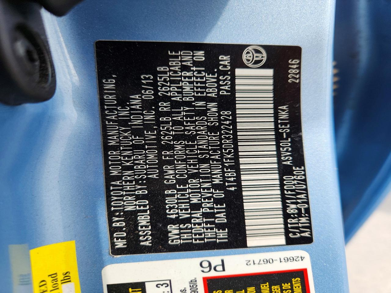 2013 TOYOTA CAMRY LE photo 12