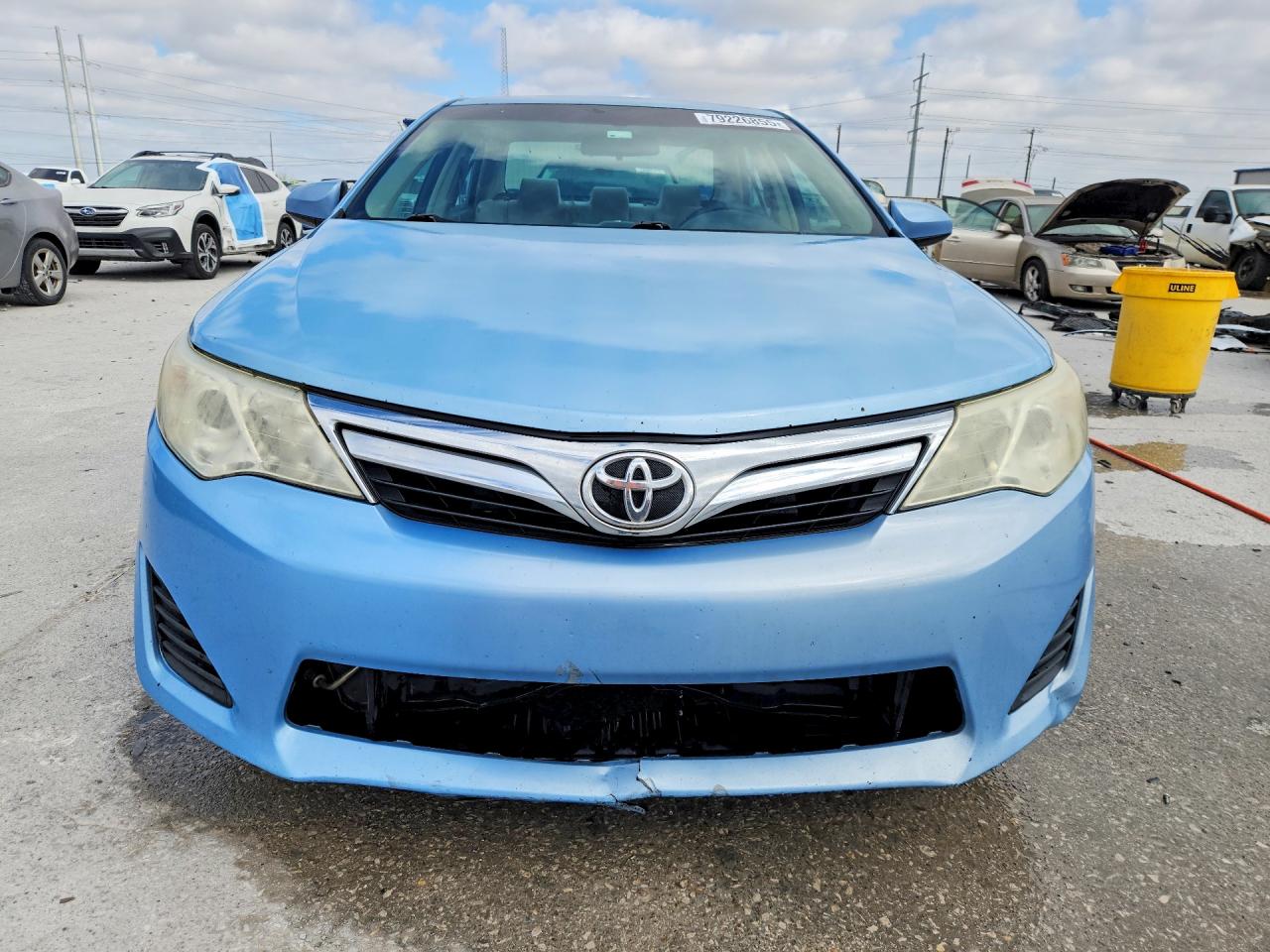 2013 TOYOTA CAMRY LE photo 5