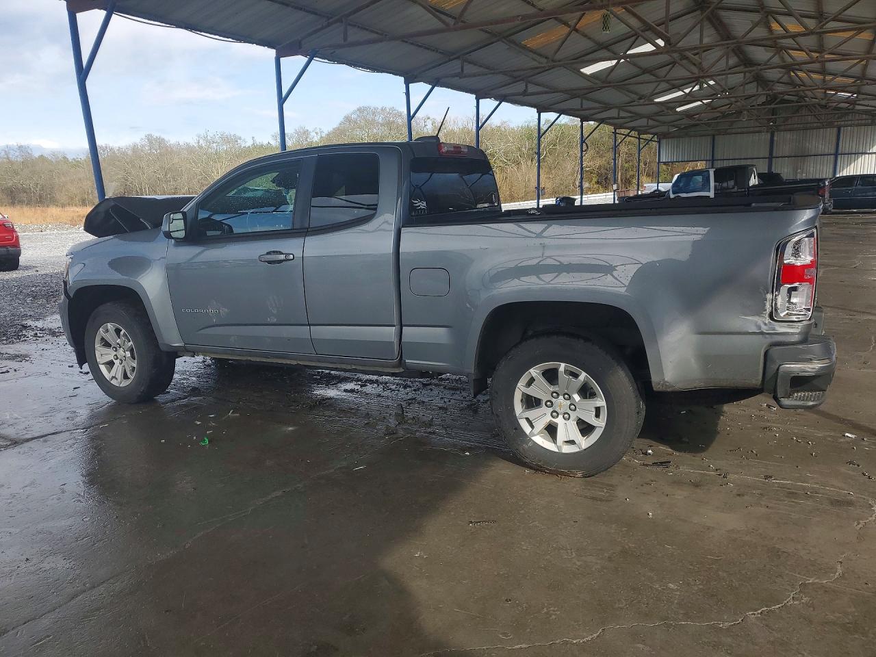 2022 CHEVROLET COLORADO LT photo 2
