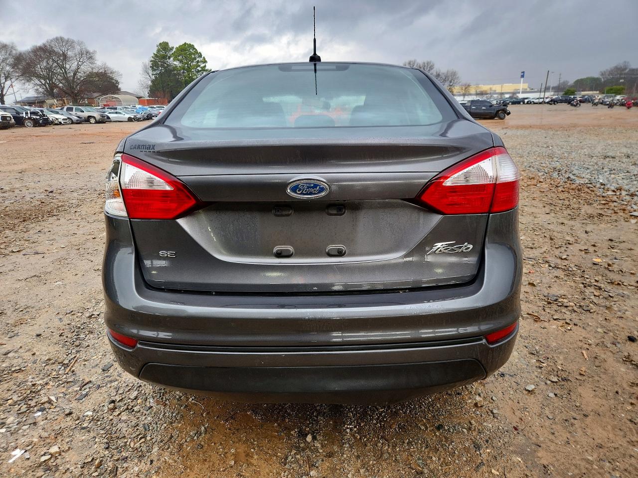 2015 FORD FIESTA SE photo 6