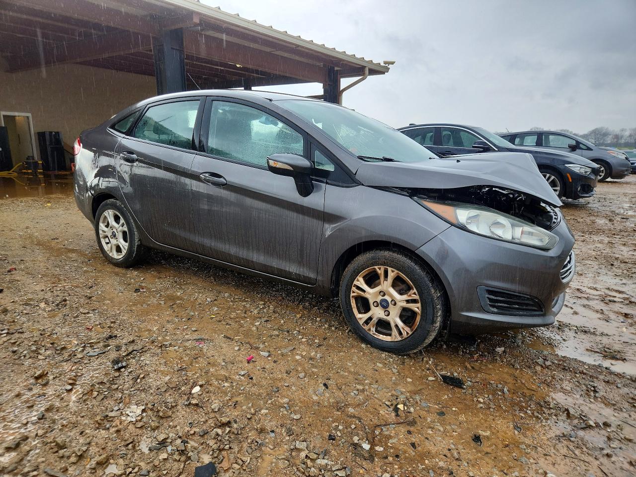 2015 FORD FIESTA SE photo 4